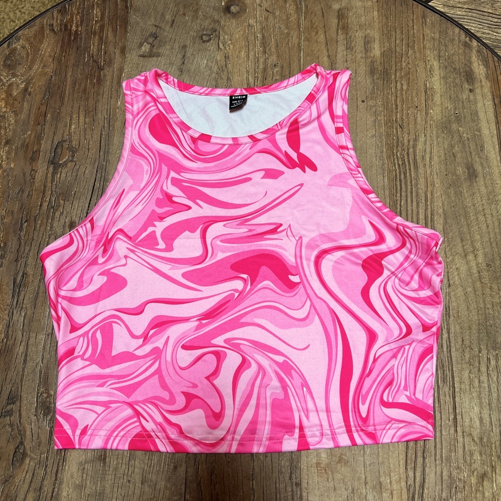 SHEIN Pink Swirl Crop Top
